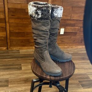 Women's Brown Faux Fur Lined Winter Boots